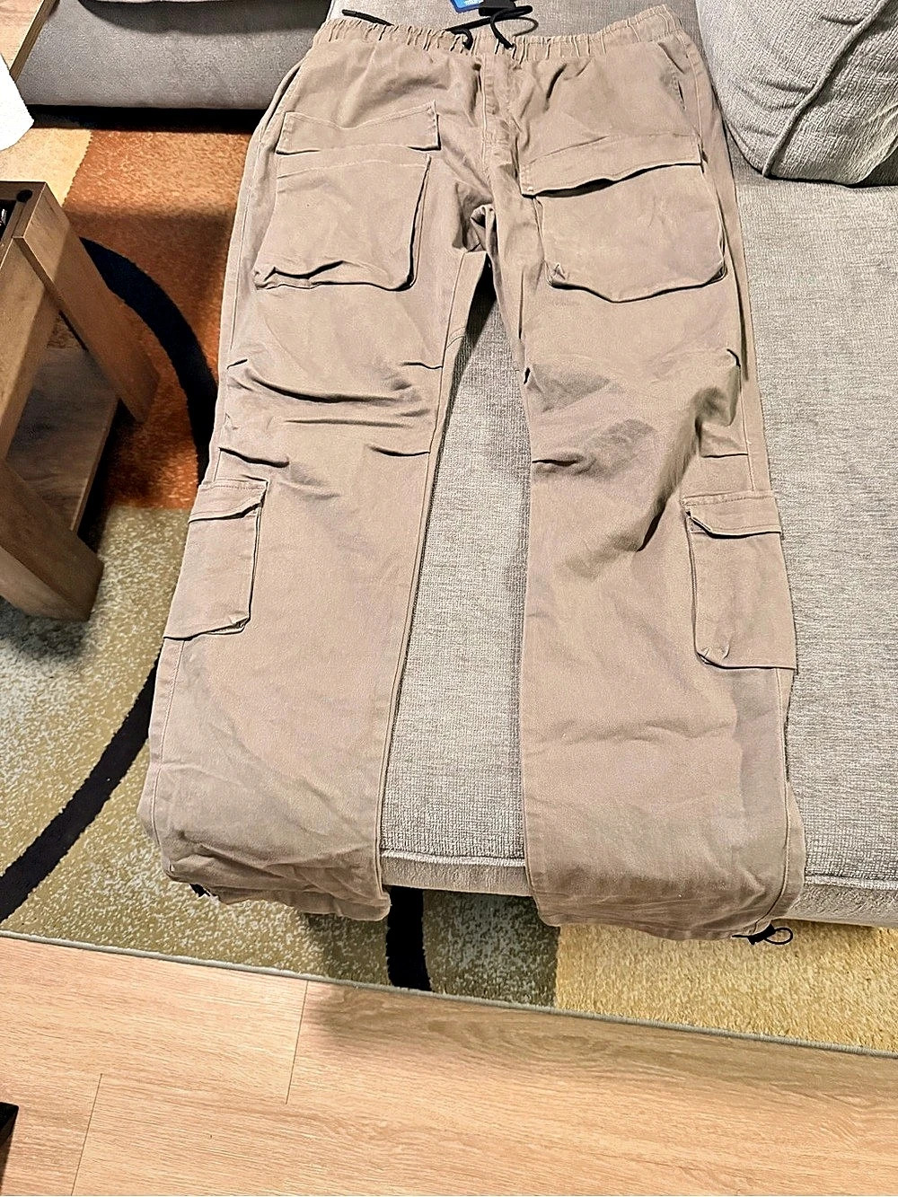 Cargo Pants in Beige